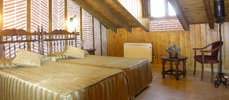 Habitación amarilla. La Senda del Alba
